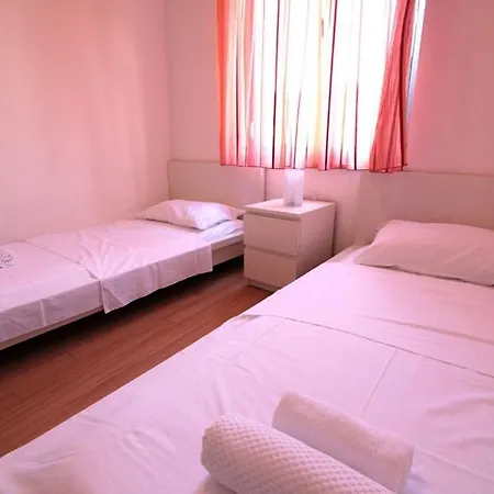 In With Sea View, Balcony, Air Conditioning, Wifi 858-2