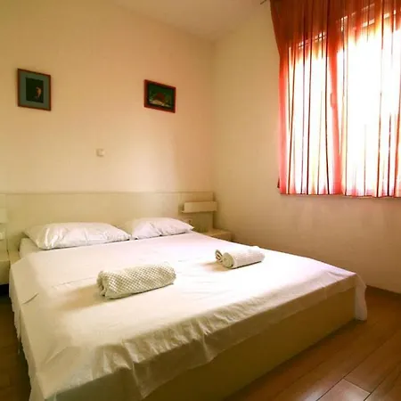 In With Sea View, Balcony, Air Conditioning, Wifi 858-2 Zara