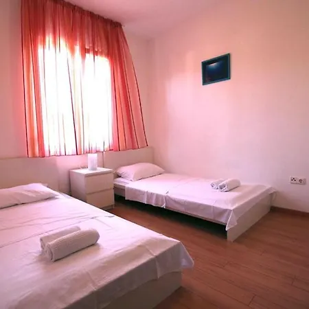 In With Sea View, Balcony, Air Conditioning, Wifi 858-2 Zara